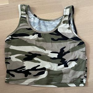 camo crop top